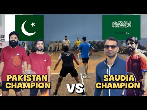 ANJUM BASHIR & WAQAR VS ZUNAIN MALIK & YAWER Plastic Shuttle Badminton Tournament Pakistan