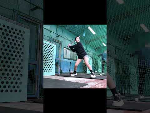 Tokyo gal hits home runs like Shohei Otani【CRAZY GIRL JAPAN】