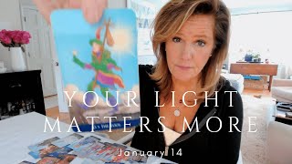 Your Daily Tarot Reading : In The Darkness, YOUR Light Matters A Lot More | Spiritual Path Guidance