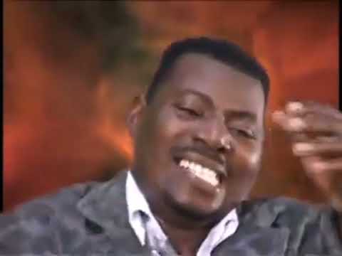 Tongai Moyo - Kapuka Kanonzi Rudo (Naye Album 2006) (Official Video)