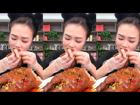 Pig ears mukbang eating food