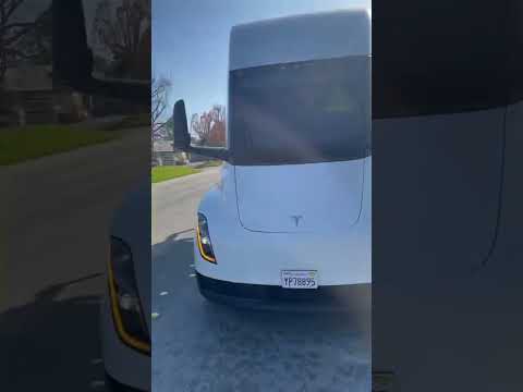 Video of Tesla Semi Trucks Towing Brand New Tesla Sedans #tesla #teslasemitruck