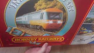 Opening the 1980 Intercity 125(HST)set by Hornby Railways