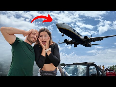 The airport in Skiathos is incredible 🤯 | First impressions of Skopelos