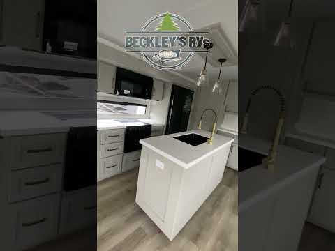 $100,264.00! New 2025 Brinkley Model Z Air 310 | Beckley's RVs