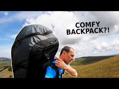 What Makes A Paragliding Backpack Comfortable (Basics, Hiking with Carlo)