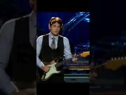 John Mayer at Michael Jackson’s memorial delivering a stunning rendition of “Human Nature”#johnmayer