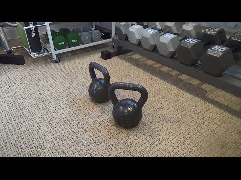 ATHLETIC WORKS 30 LB KETTLEBELLS CUSTOMER REVIEW AND CLOSER LOOK FITNESS TRAINING KETTLEBELL WEIGHTS