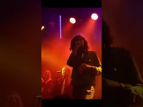 Drunk Hozier singing Raspberry Beret (Prince Cover)