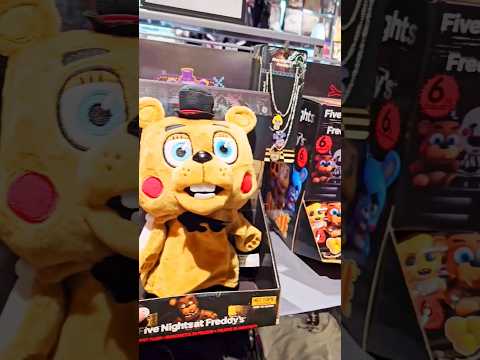 FNAF TOY HUNT IN HOT TOPIC! 🥳 #fnaf #fivenightsatfreddys #fnafmemes