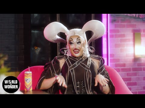 Hey Qween! LIVE From RuPaul's DragCon - Kita Mean