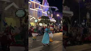 Mickey’s Once Upon A Christmastime Parade #magickingdom #disney  #shorts