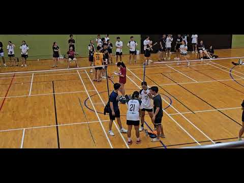 NUS IHG-WS Badminton Finals-Temasek vs. Eusoff 06