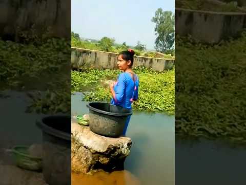 Yaad aa rahi hai, teri yaad aa rahi haiYaad aane se, tere jaane se, jaan ja rahi hai