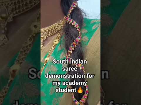 South Indian saree draping#sareelove #saree #makeupartist #student #makeupgoods #makeuptutorial