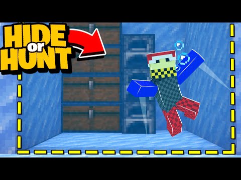 making a SECRET Base UNDER a FROZEN Minecraft River! (Hide Or Hunt #1)