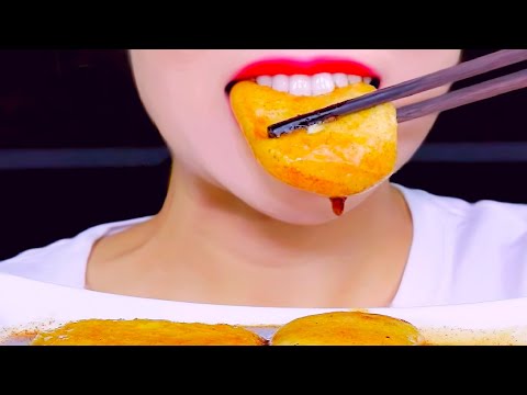 ASMR, Korean Food, Rice Cake with Soup Eating Vlog, Mukbang 한국 음식, 떡국먹기 @MINEEEATS