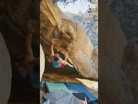 Cochise Stronghold Bouldering Party Like a Rock Scar V8