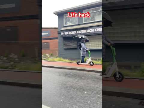 How to not get wet on a scooter #scooter #howto #lifehacks #trending #shorts #viral