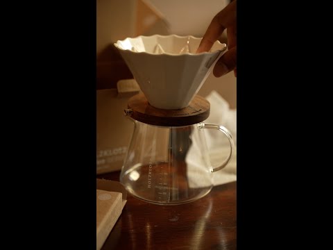 Unbox HOLZKLOTZ A27 DRIPPER and make a coffee [ASMR #Shorts]