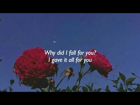 ROSES - juice WRLD ft. Brendon Urie (LYRICS)