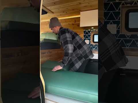 Watch how easy and fast it is to set up the extra bed in our rental van, “Jolene”✨🚐