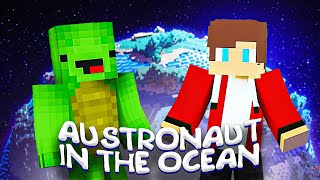 Maizen Sings Astronaut In The Ocean | Bee Song