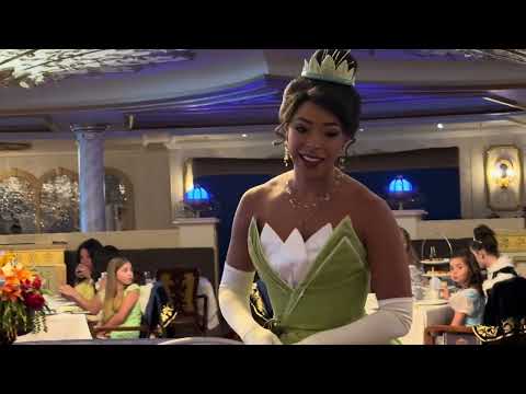 Royal Court Royal Tea Party - Disney Fantasy