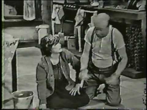 Bette Davis-Bert Lahr~scene from "Two's Company". Great!!