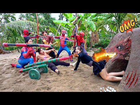 The brave Spider-Man uses all heavy weapons destroy the ferocious fire dragon to save the girl