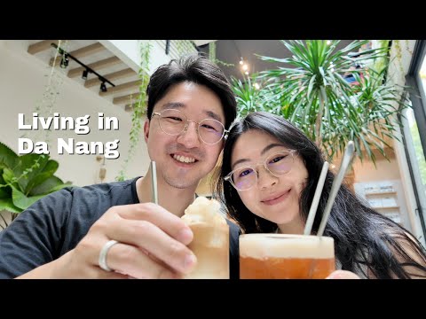 Street Market Haggling (Attempting to Speak Vietnamese) - Da Nang Vlog