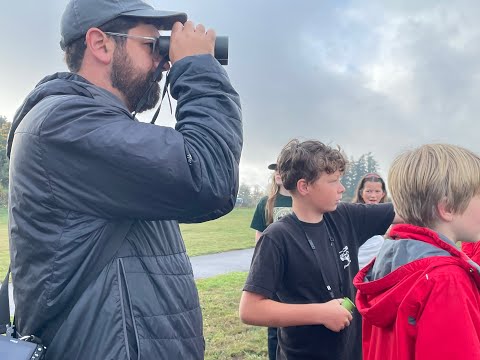 Skyline Teacher Inspires Students to Slow Down & Look Up