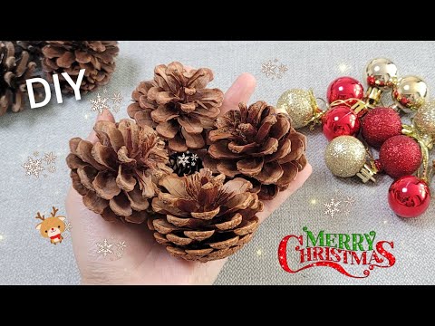 VERY Beautiful and Easy! Christmas decoration idea with Pine cone - Genius recycle craft ideas - DIY