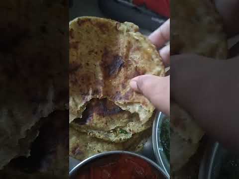 Garma gaaram paratha ,ghar ka khaaana🫢🤤...#like #share