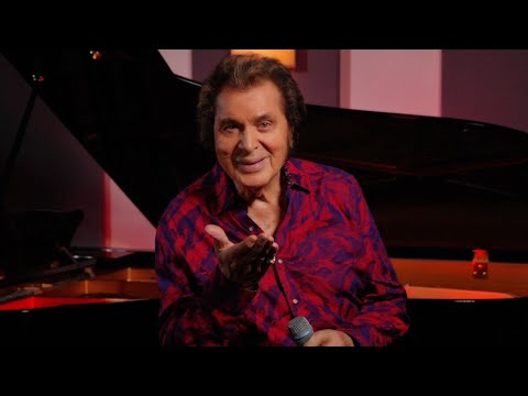 Engelbert Humperdinck - Bésame Mucho | Official Video