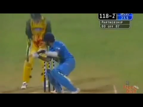 India vs Australia 2003 || Sachin Tendulkar destroys Australian bowling || Tendulkar 68 batting