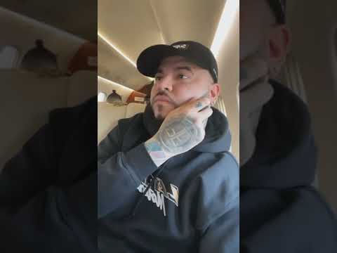 Farruko en su jet privado escuchando “Mi Romo Remix” FT. Dj Adoni y El Experimentó