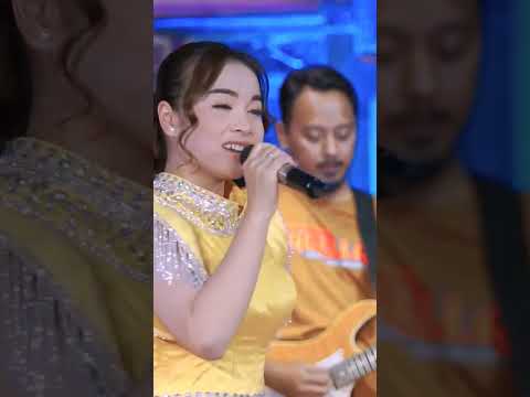 Gara gara Sebotol - Tasya Rosmala - Om Adella #dangdut #hennyadella #tasyarosmalaadella #omadella