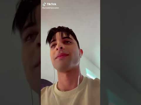 ERICK BRIAN VÍA TIKTOK 😅