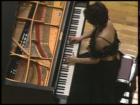 Chopin Fantaisie-Impromptu　♪ Hiroko Nakamura (1985) ♪