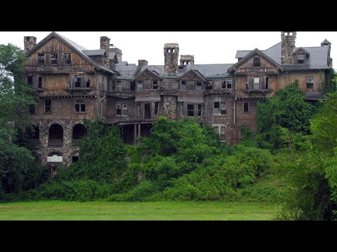 15 Most Incredible Abandoned Homes In The World