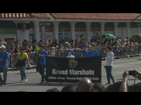 Police work to make sure Little Havana's Three Kings parade goes off without a hitch