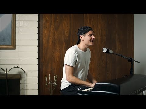 Lady Gaga, Bradley Cooper - Shallow (VÂN SCOTT Cover)