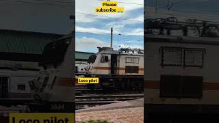 loco pilot ❤️ #indianrailways #railway #railive #short #video #viral #viralvideo #viralvideo