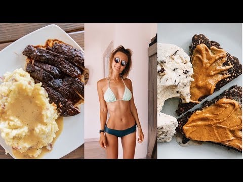 WHAT I ATE VEGAN | INTUITIVE EATING | STEAK, WENDY'S SMOOTHIE, BROWNIES + MORE!