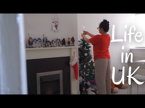 daily life in UK | putting up the Christmas tree, day in my life vlog