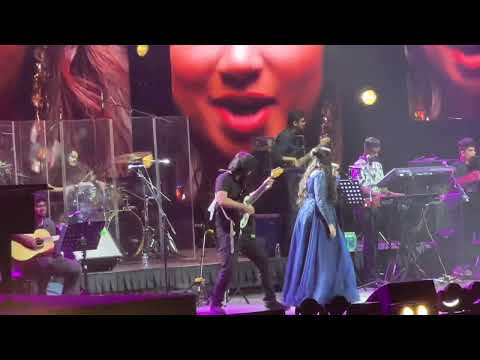 Nagada Sang Dhol Baje - RamLeela - Shreya Ghoshal in Dubai