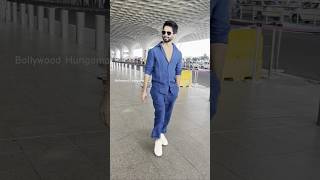 😎 HANDSOME HUNK #shahidkapoor #papped at #airport #shorts