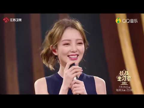 汪小敏演唱《笑看风云》