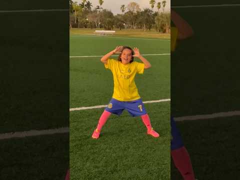 Happy Friday! #happy #friday #soccer #shortvideo